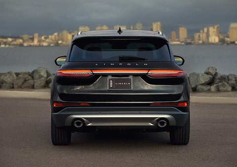 The rear lighting of the 2024 Lincoln Corsair® SUV spans the entire width of the vehicle. | Lincoln of Coconut Creek in Coconut Creek FL