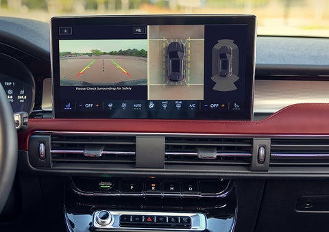 The driver of a 2024 Lincoln Corsair® SUV is shown selecting the drive mode. | Lincoln of Coconut Creek in Coconut Creek FL