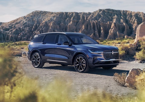 A 2024 Lincoln Nautilus® SUV is parked in a desert national park. | Lincoln of Coconut Creek in Coconut Creek FL
